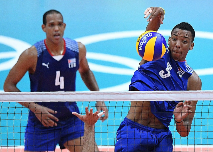 والیبالیست کوبایی به تیم فولاد سیرجان ایرانیان پیوست