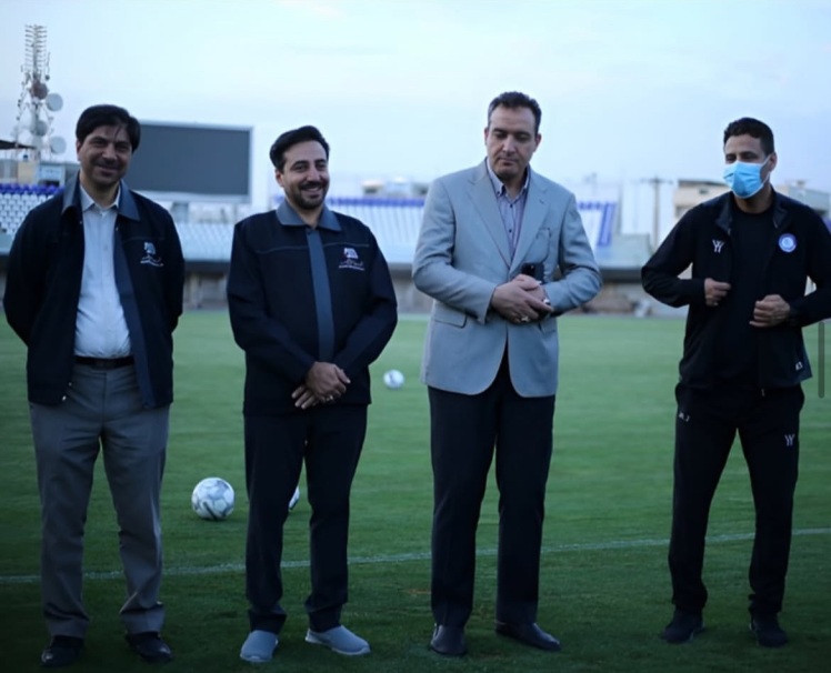 مدیران باشگاه گل‌گهر پیش از دیدار با ملوان به تمرین این تیم رفتند. 06