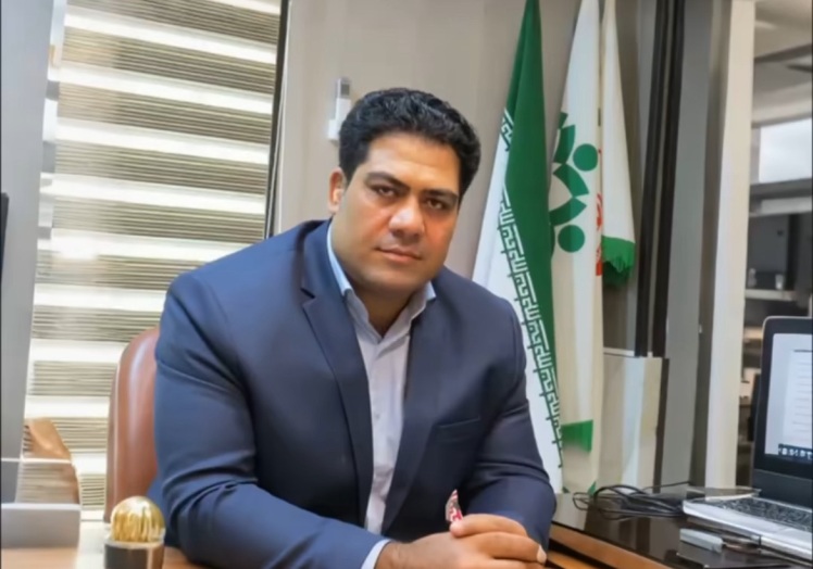 مصطفی اسفندیاپور، عضو شورای اسلامی شهر سیرجان، صبح امروز ۱۹ مرداد ماه در جلسه علنی با حضور نماینده سیرجان، خواستار پیگیری موضوع قطعیهای مکرر برق شد.