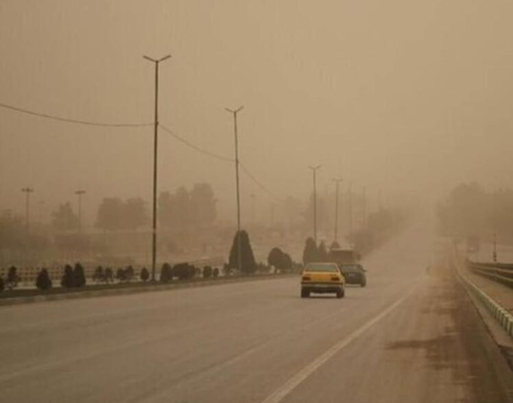 هشدار نارنجی هواشناسی برای استان کرمان؛ احتمال طوفان شن و کاهش دید در جادهها