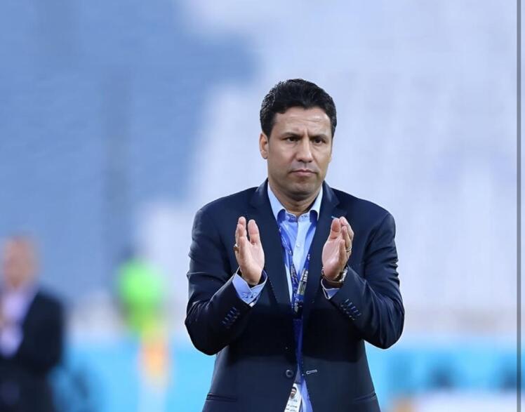  سرمربی تیم فوتبال گل‌گهر سیرجان ضمن عذرخواهی از هوادارن بابت شکست خانگی مقابل ذوب آهن اصفهان گفت: