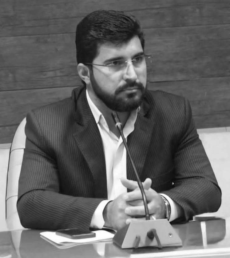 مسئول دفتر نماینده سیرجان استعفا داد 