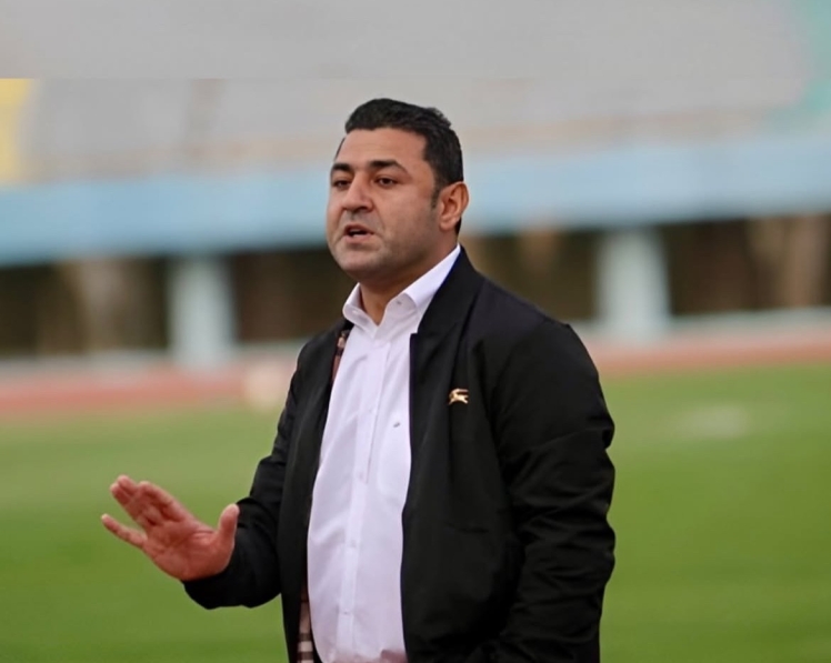 وحید فاضلی مربی گل‌گهر شد